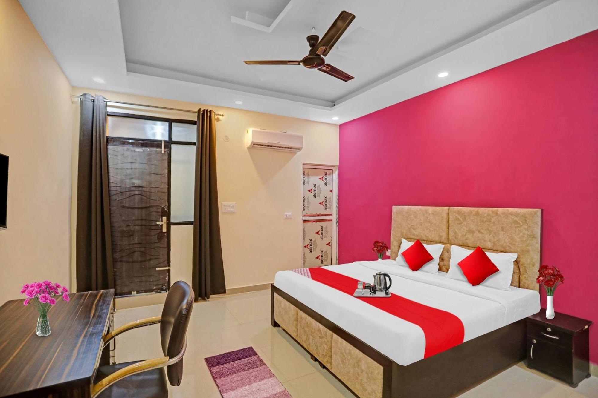 Flagship Grand Imperial Near Worlds Of Wonder Hotel Kalkaji Devi Exterior photo