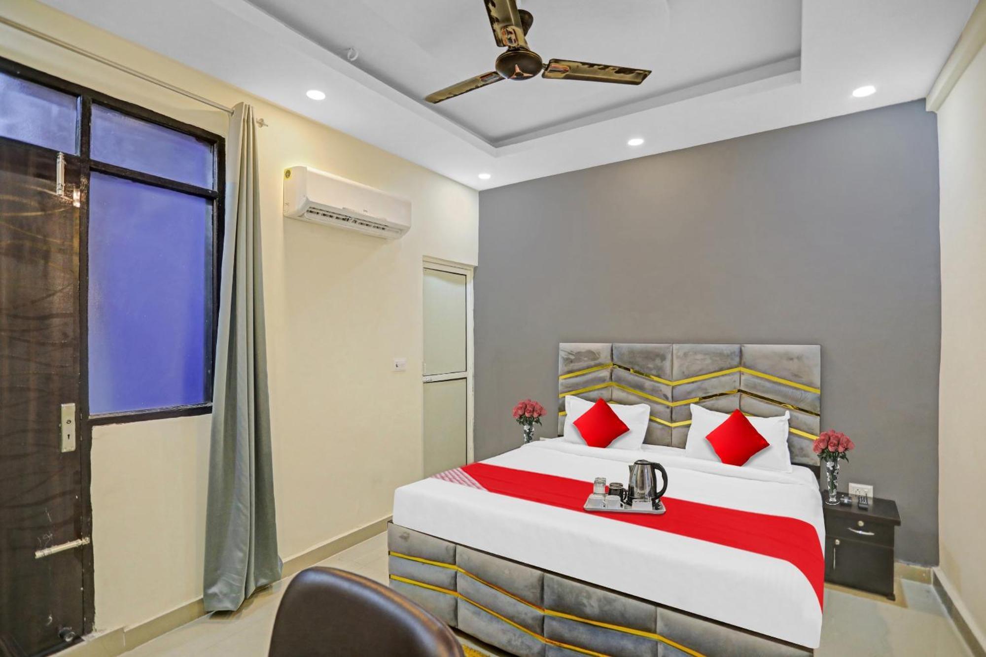 Flagship Grand Imperial Near Worlds Of Wonder Hotel Kalkaji Devi Exterior photo